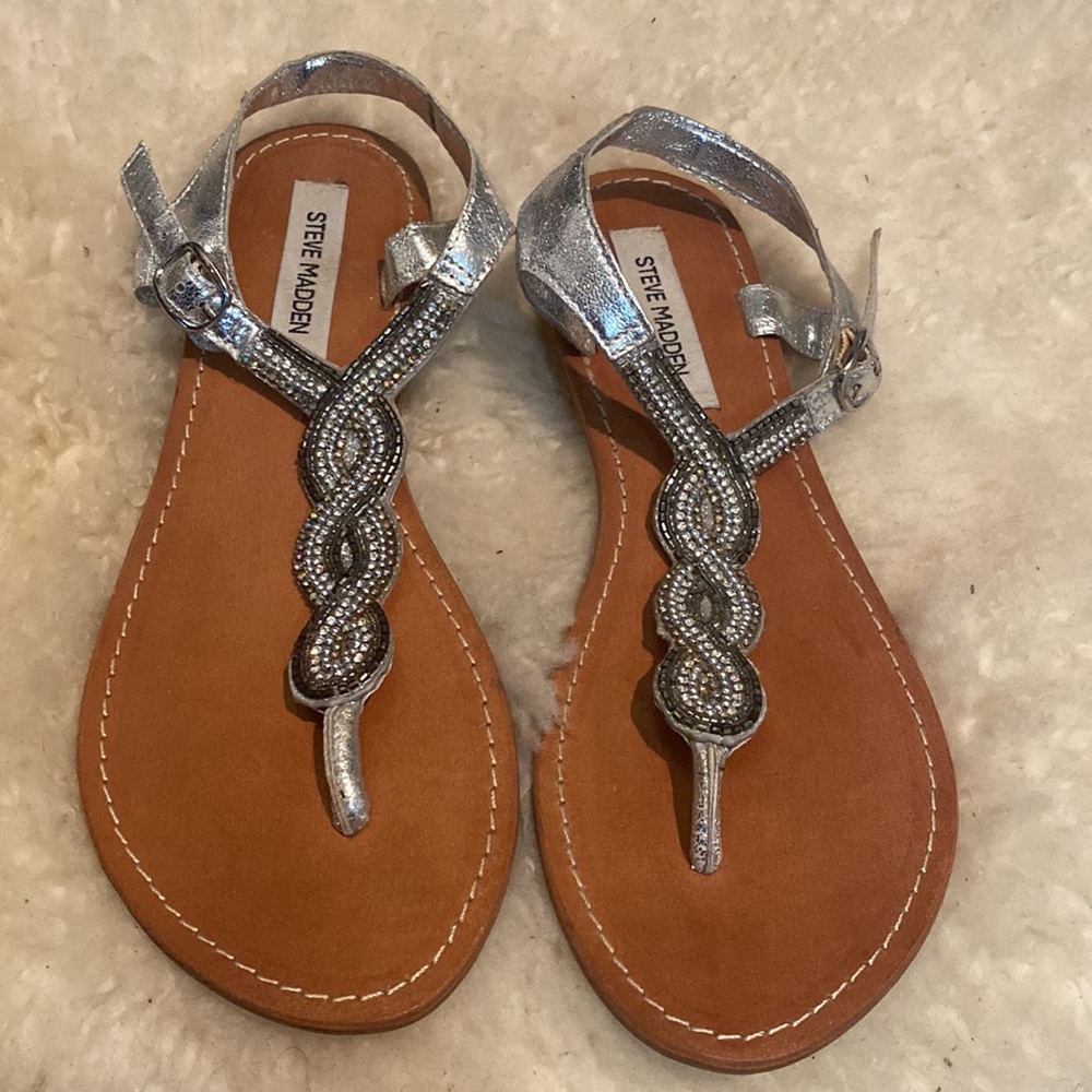 Steve Madden P Apache silver metallic rhinestone sandals